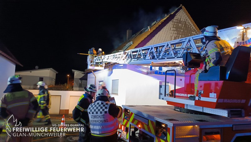Wohnhausbrand, Schönenberg-Kübelberg